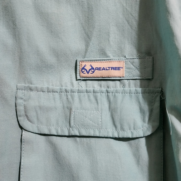Realtree Aqua blue Short sleeve button down shirt Size XL NWT - Picture 3 of 8